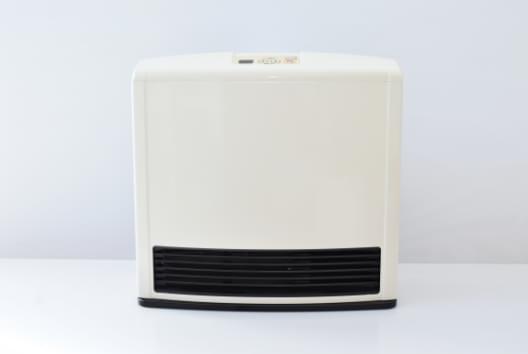 ガスファンヒーター